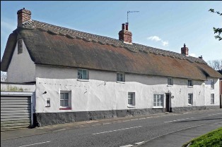 Bracken Cottage, 8 Chearsley Road